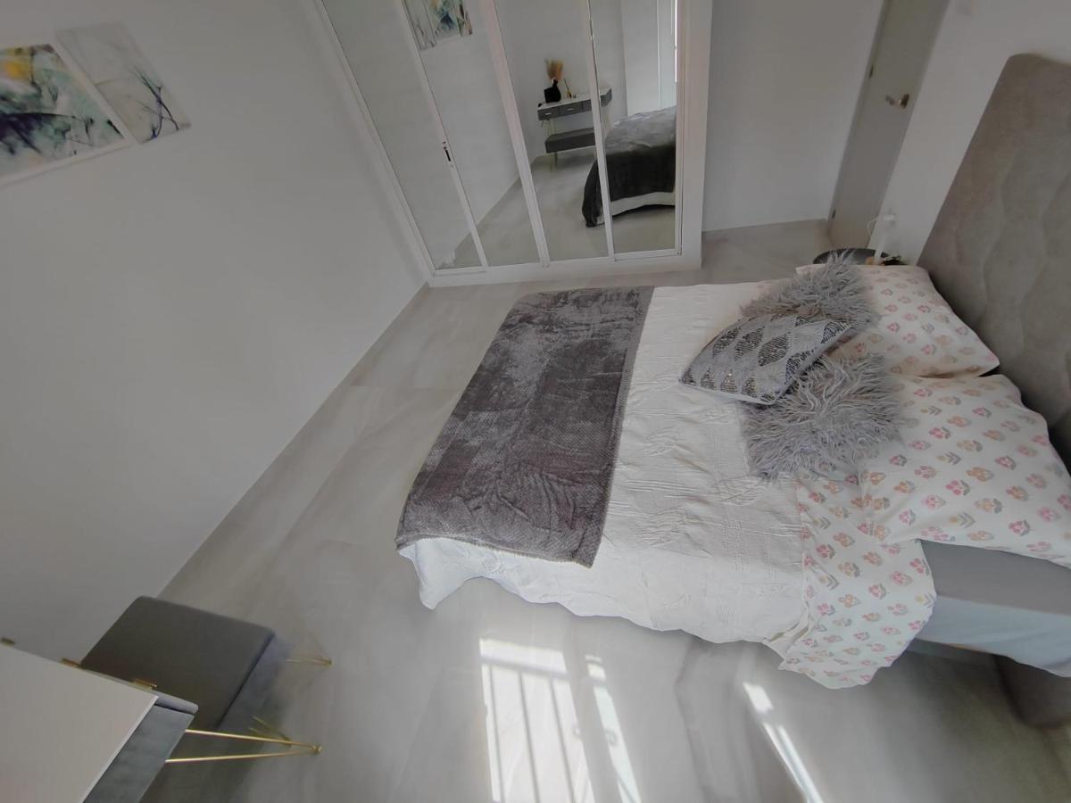 Apartamento La Torre,200M Hasta La Playa بينالماذينا المظهر الخارجي الصورة