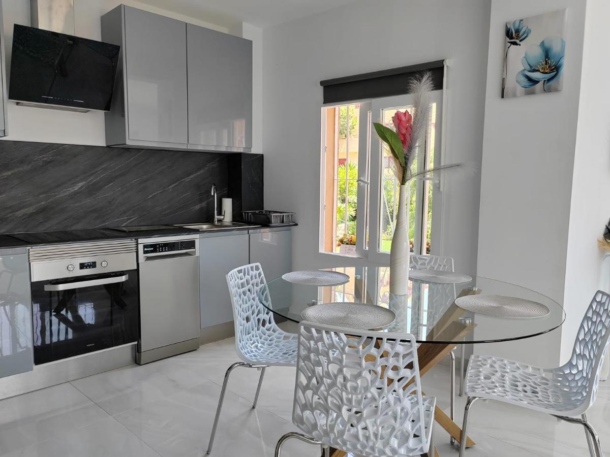 Apartamento La Torre,200M Hasta La Playa بينالماذينا المظهر الخارجي الصورة